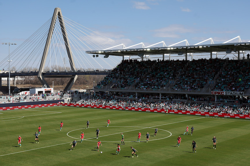 Kansas City makes history with 'standard setting' stadium opener - Just Women's Sports