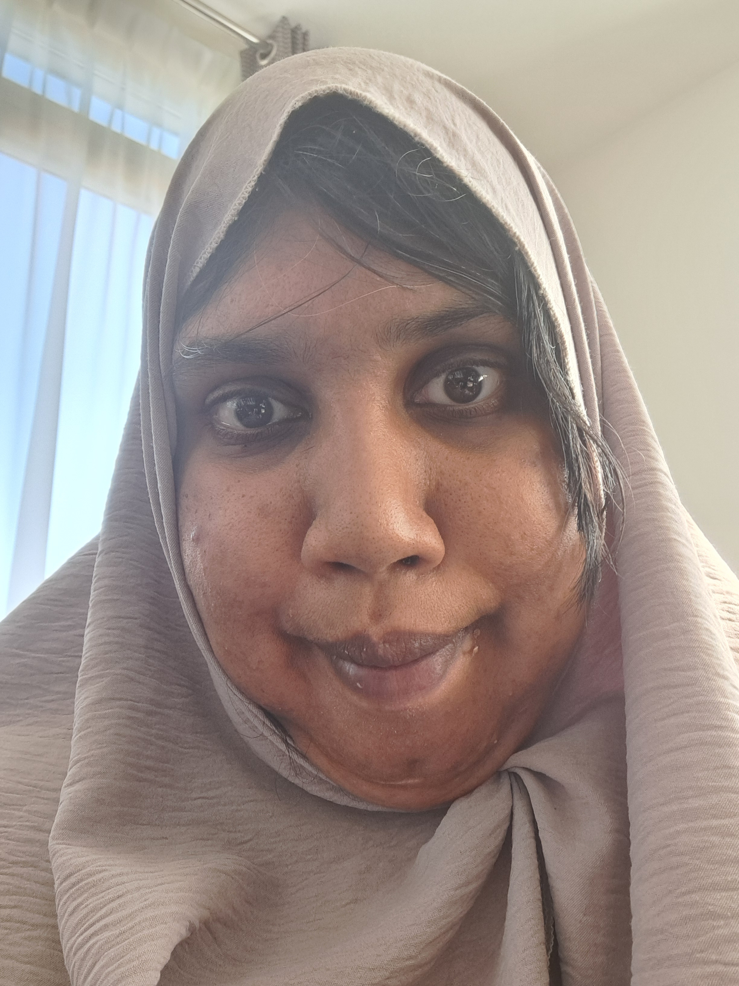 Karin Khan